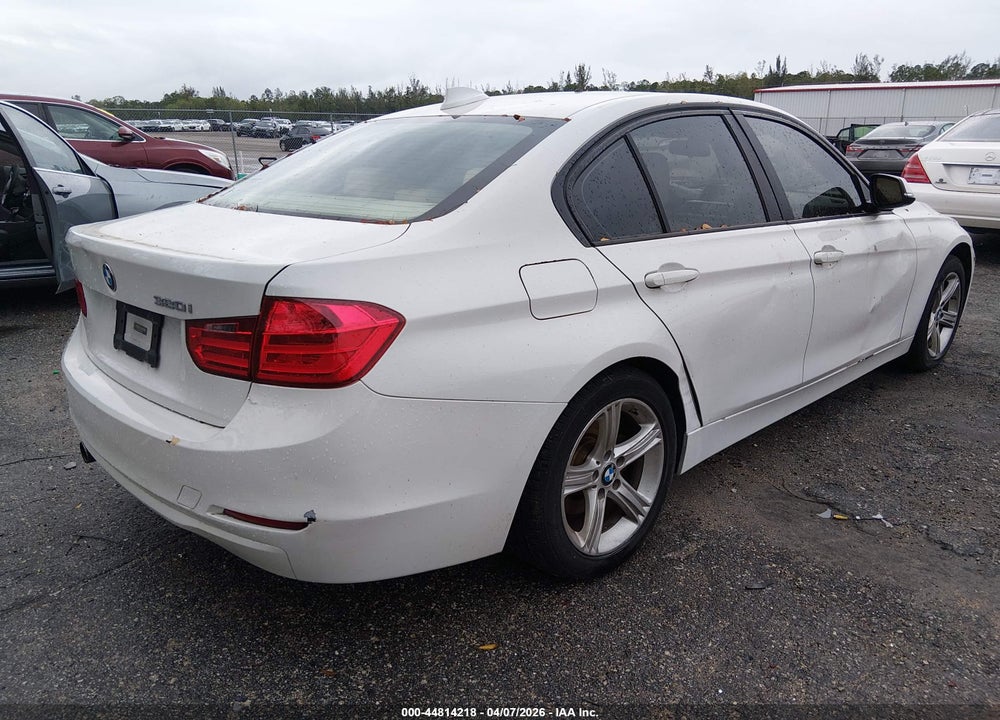 2014 BMW 320I VIN: WBA3B1C50EK131877
