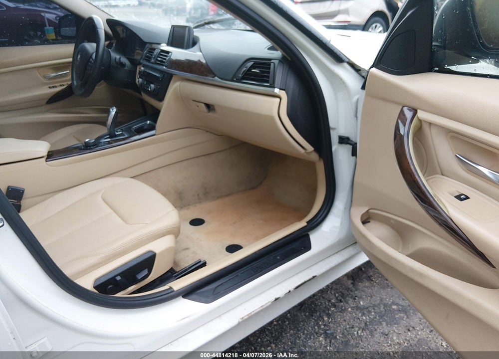 2014 BMW 320I VIN: WBA3B1C50EK131877