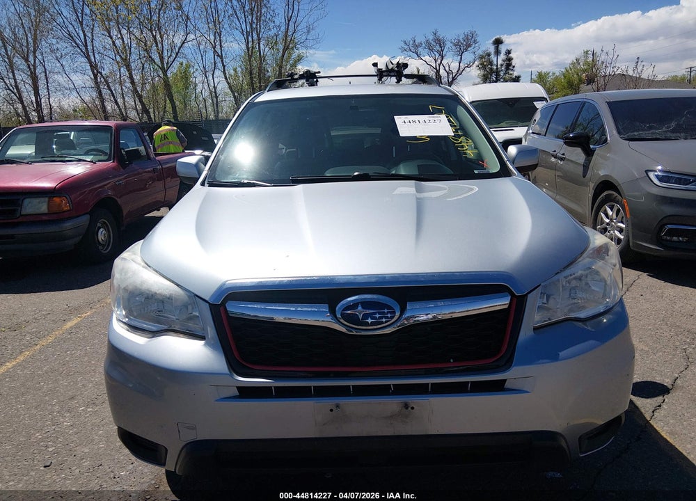 2014 SUBARU FORESTER 2.5I PREMIUM VIN: JF2SJACC2EG481564