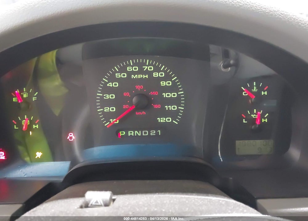 2005 FORD F-150 STX/XL/XLT VIN: 1FTRX14W75FB15657