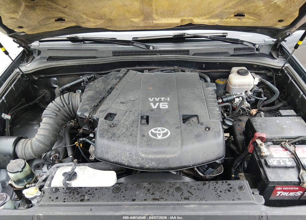2006 TOYOTA 4RUNNER SR5 V6 VIN: JTEBU14R360085870