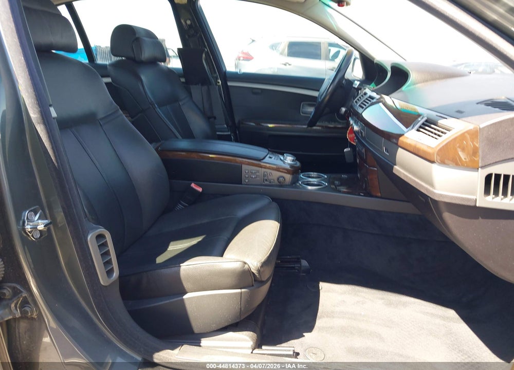 2006 BMW 750I VIN: WBAHL83546DT02342