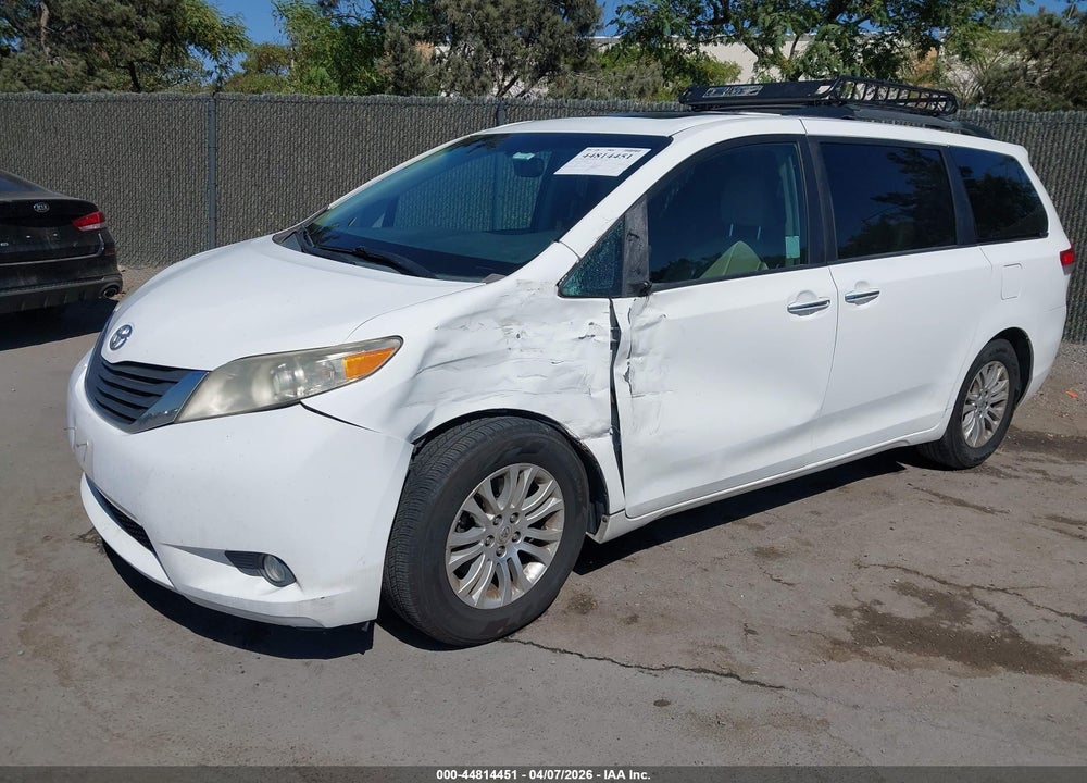 2011 TOYOTA SIENNA XLE V6 VIN: 5TDYK3DC6BS066765