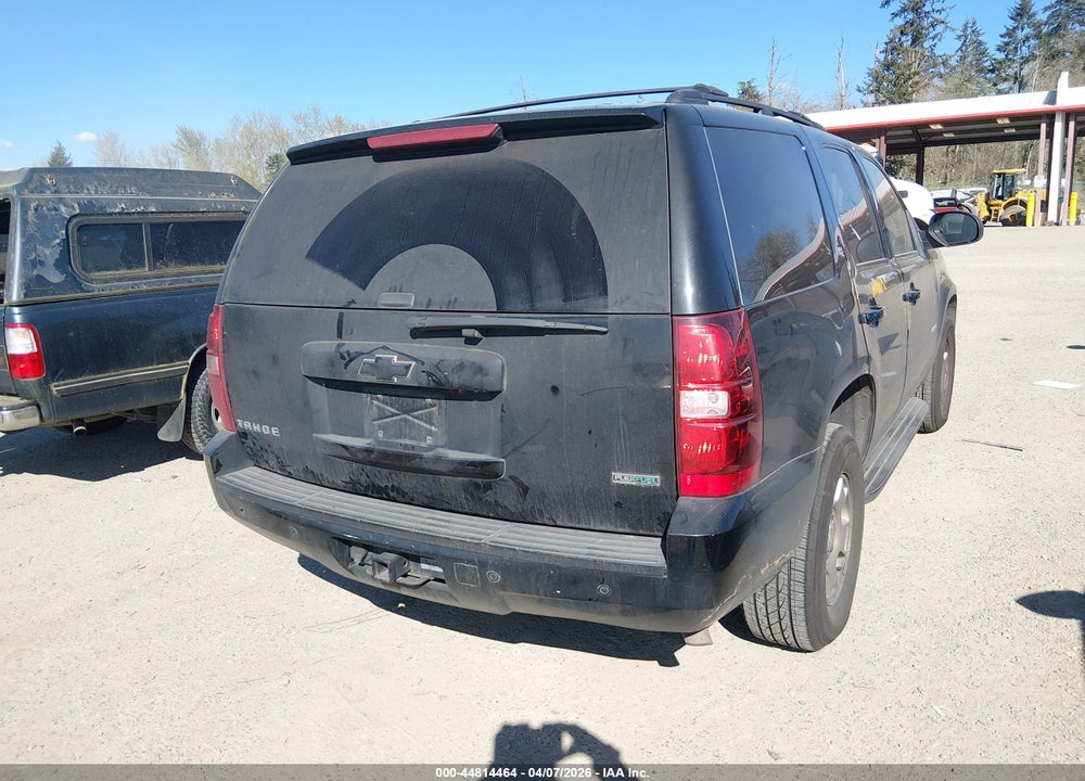 2011 CHEVROLET TAHOE LT VIN: 1GNSCBE05BR203427
