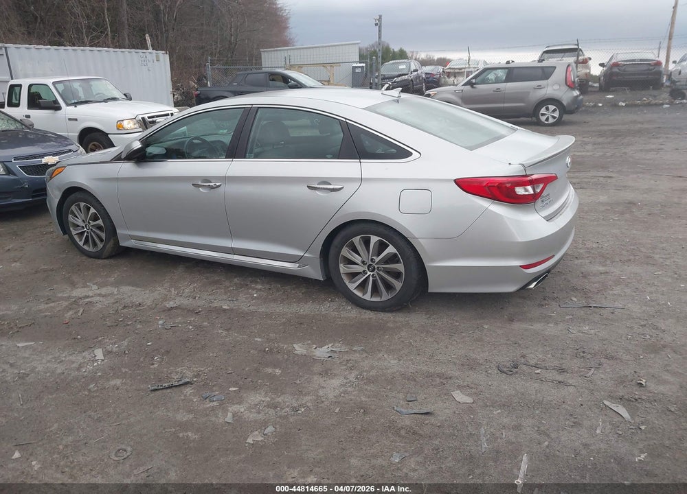 2015 HYUNDAI SONATA SPORT VIN: 5NPE34AF0FH054210