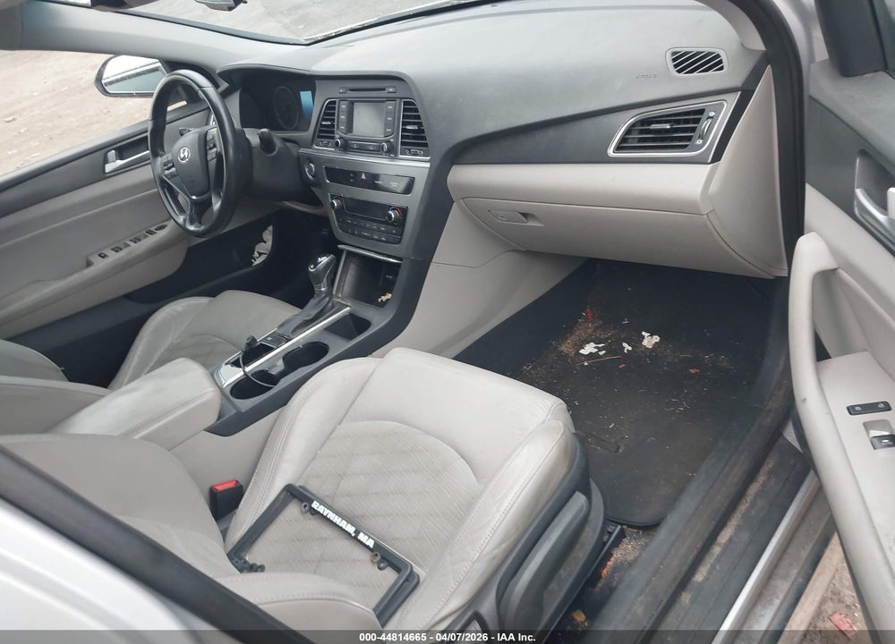 2015 HYUNDAI SONATA SPORT VIN: 5NPE34AF0FH054210