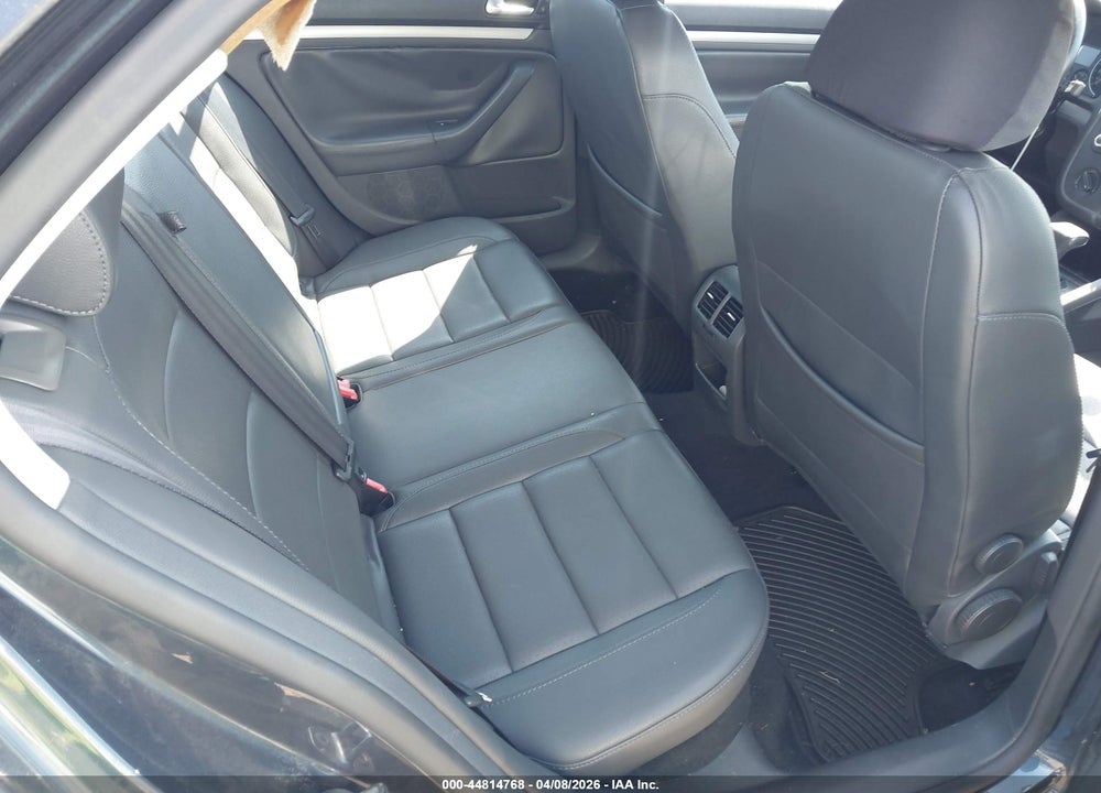 2008 VOLKSWAGEN JETTA SE VIN: 3VWRM71K38M124354