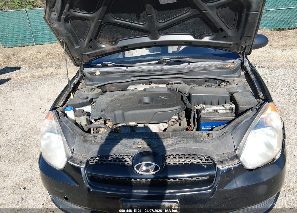 2008 HYUNDAI ACCENT GS VIN: KMHCM36C68U092915