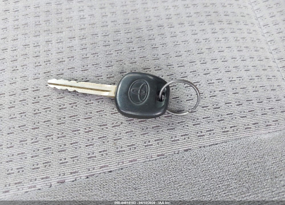 2006 TOYOTA COROLLA CE VIN: 2T1BR32E56C691212