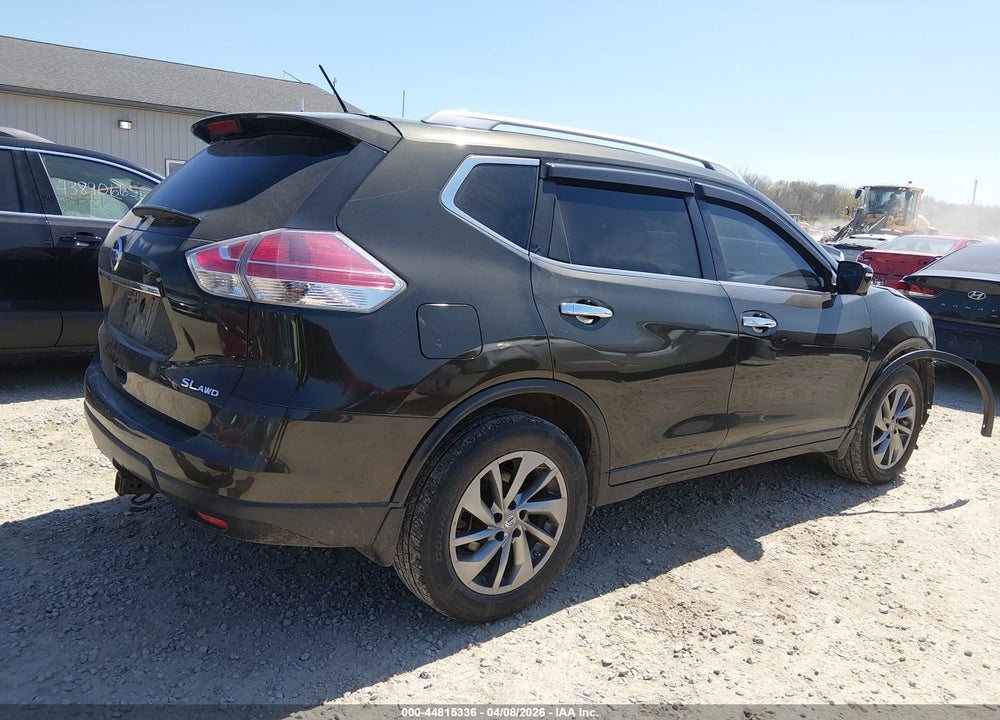 2015 NISSAN ROGUE SL VIN: 5N1AT2MV9FC906972