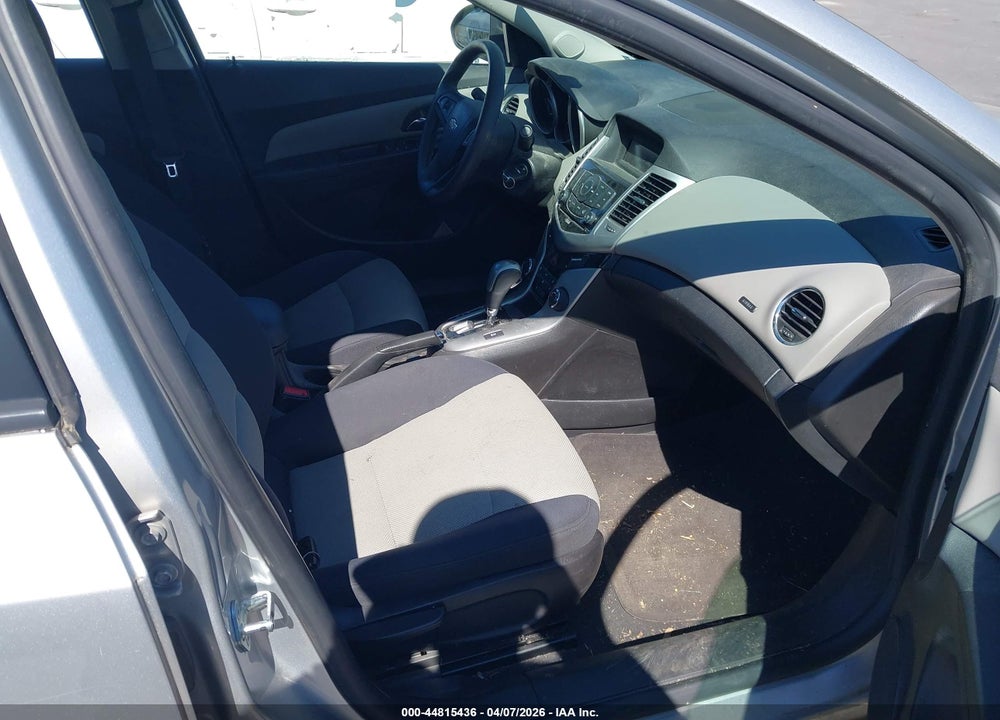 2016 CHEVROLET CRUZE LIMITED LS AUTO VIN: 1G1PC5SHXG7157924