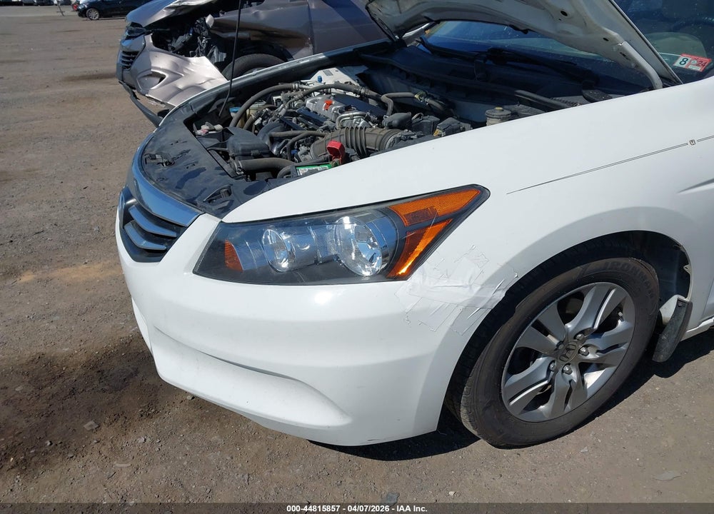 2011 HONDA ACCORD 2.4 SE VIN: 1HGCP2F64BA146626