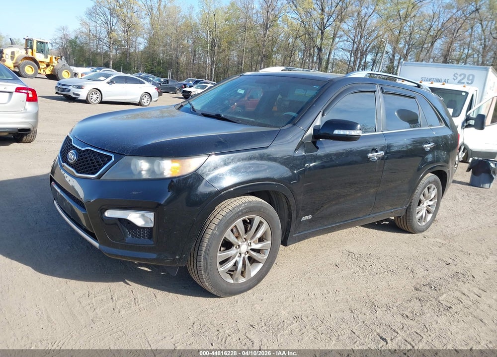 2013 KIA SORENTO SX V6 VIN: 5XYKWDA28DG367730