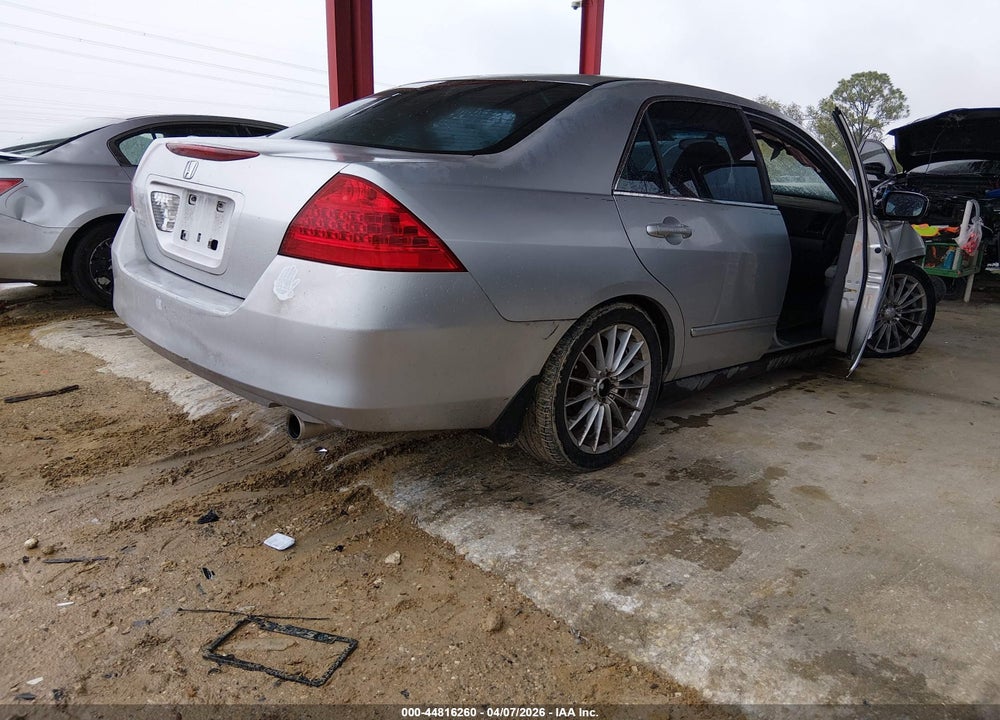 2007 HONDA ACCORD 2.4 LX VIN: 1HGCM56497A082213