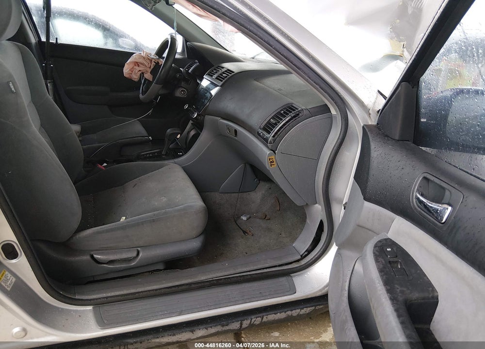 2007 HONDA ACCORD 2.4 LX VIN: 1HGCM56497A082213