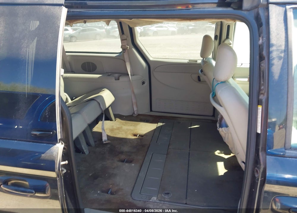 2005 CHRYSLER TOWN & COUNTRY TOURING VIN: 2C4GP54L55R208559