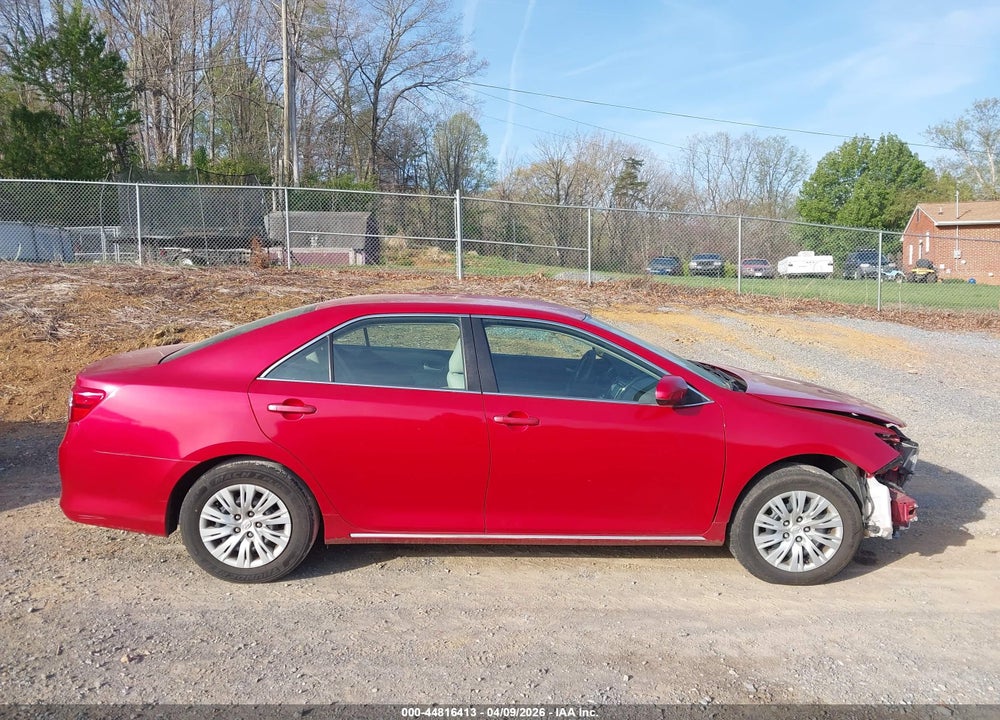 2014 TOYOTA CAMRY LE VIN: 4T4BF1FK0ER439366