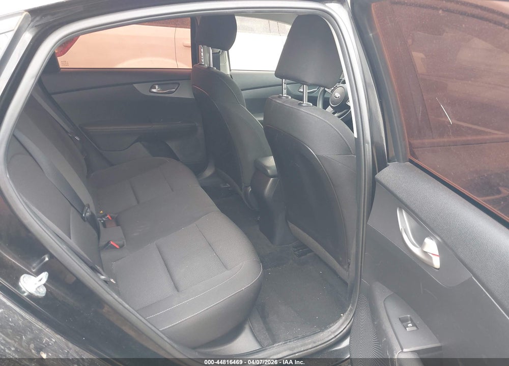 2021 KIA FORTE VIN: 3KPF24AD2ME369176