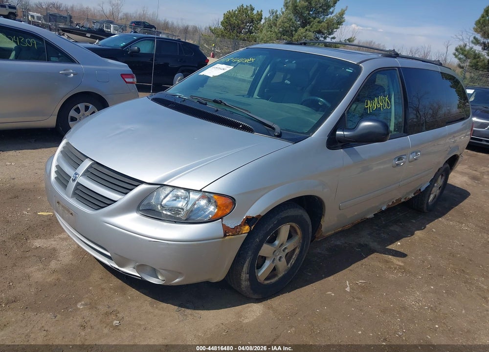 2005 DODGE GRAND CARAVAN SXT VIN: 2D4GP44L45R271780