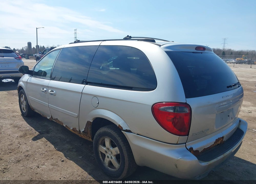 2005 DODGE GRAND CARAVAN SXT VIN: 2D4GP44L45R271780