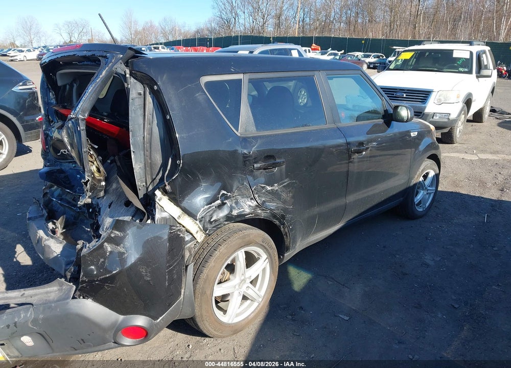 2016 KIA SOUL VIN: KNDJN2A25G7246352