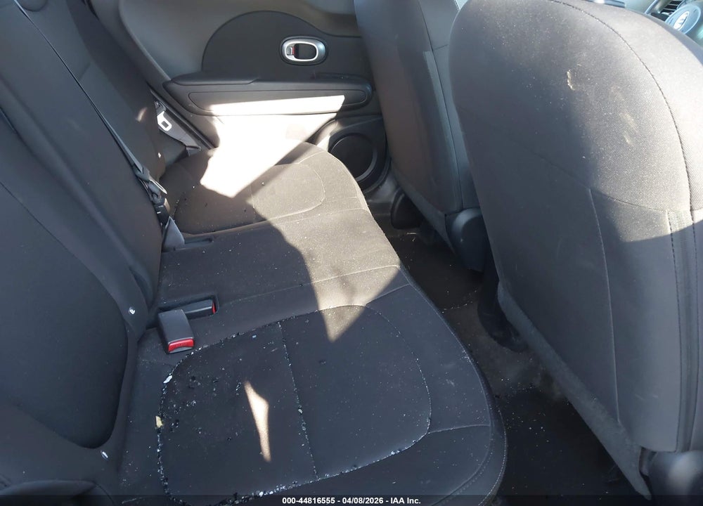2016 KIA SOUL VIN: KNDJN2A25G7246352