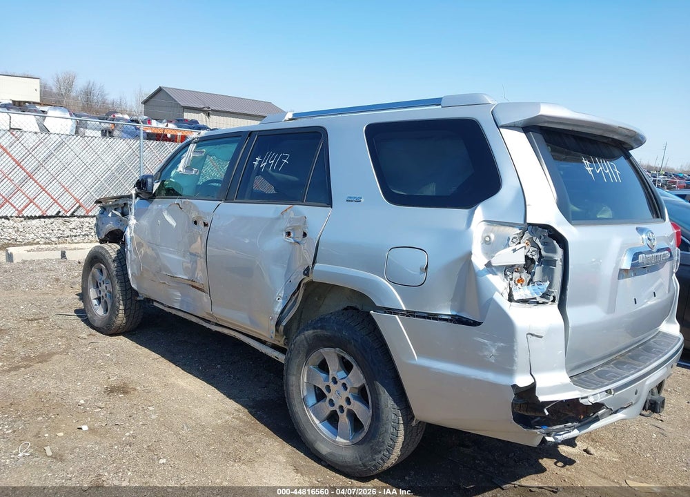 2011 TOYOTA 4RUNNER SR5 V6 VIN: JTEBU5JRXB5071294