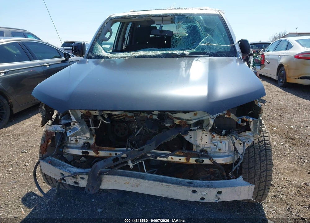 2011 TOYOTA 4RUNNER SR5 V6 VIN: JTEBU5JRXB5071294