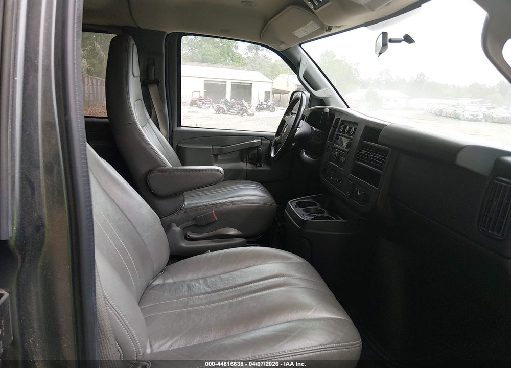 2016 CHEVROLET EXPRESS 2500 LS VIN: 1GAWGEFG3G1251938