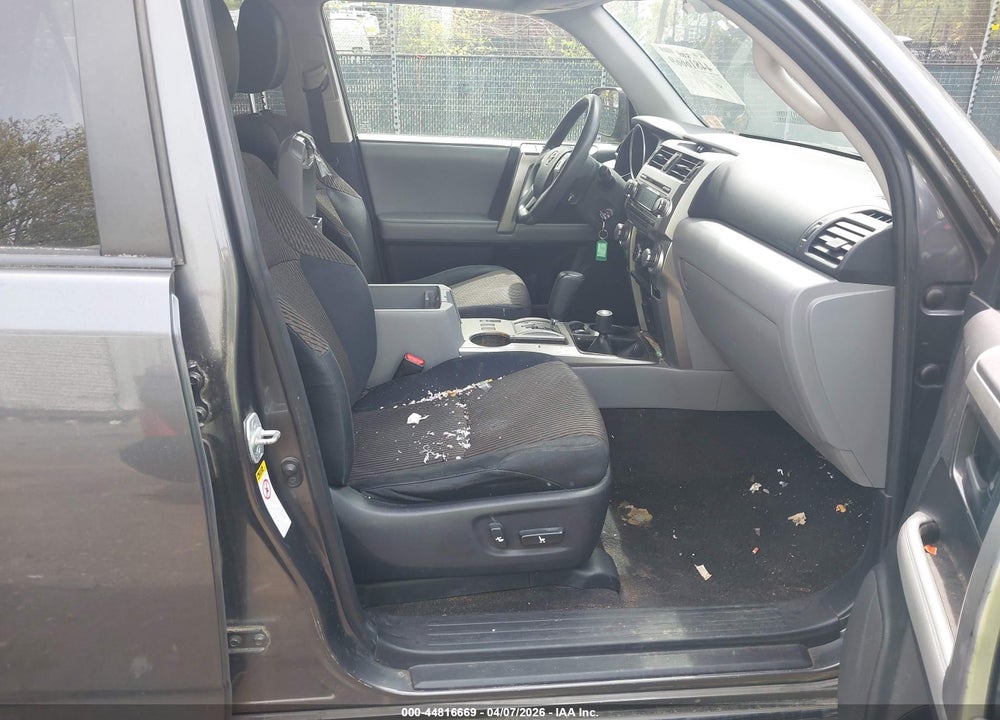 2010 TOYOTA 4RUNNER SR5 V6 VIN: JTEBU5JR8A5032735