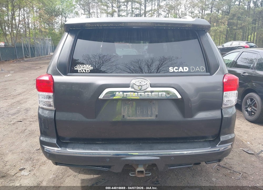 2010 TOYOTA 4RUNNER SR5 V6 VIN: JTEBU5JR8A5032735
