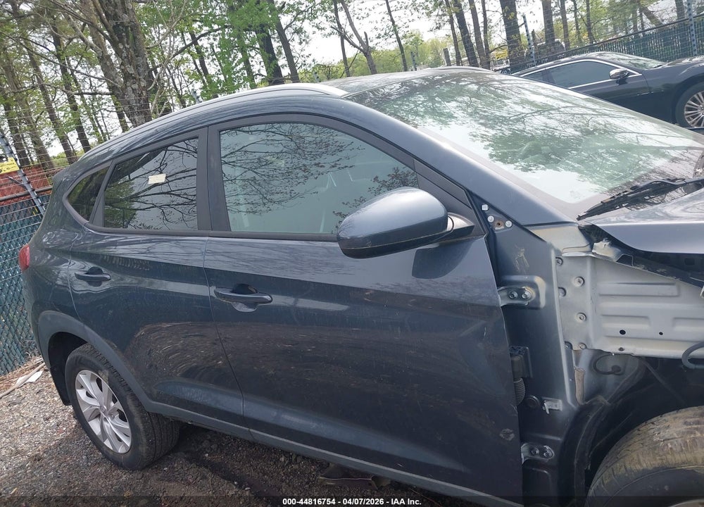 2020 HYUNDAI TUCSON VALUE VIN: KM8J33A47LU162702