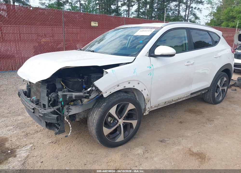 2018 HYUNDAI TUCSON SPORT VIN: KM8J33AL0JU800647