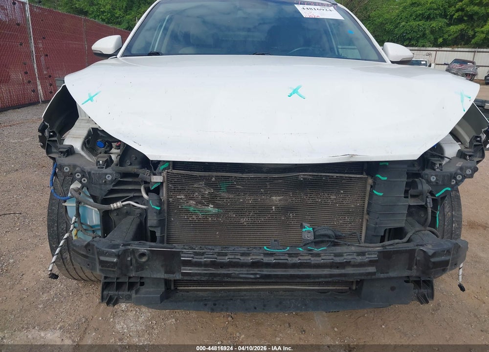 2018 HYUNDAI TUCSON SPORT VIN: KM8J33AL0JU800647