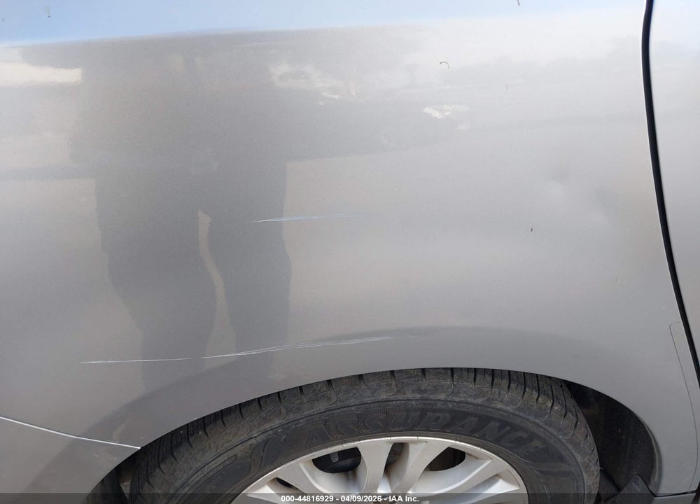 2011 TOYOTA SIENNA XLE V6 VIN: 5TDYK3DCXBS135943