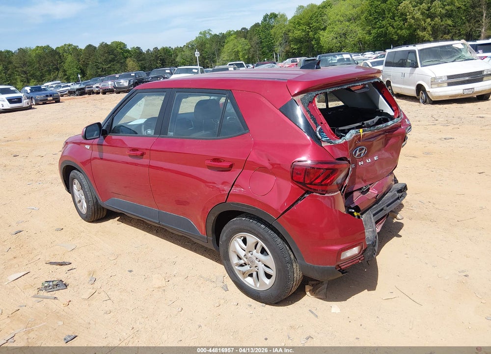 2021 HYUNDAI VENUE SE VIN: KMHRB8A39MU108183