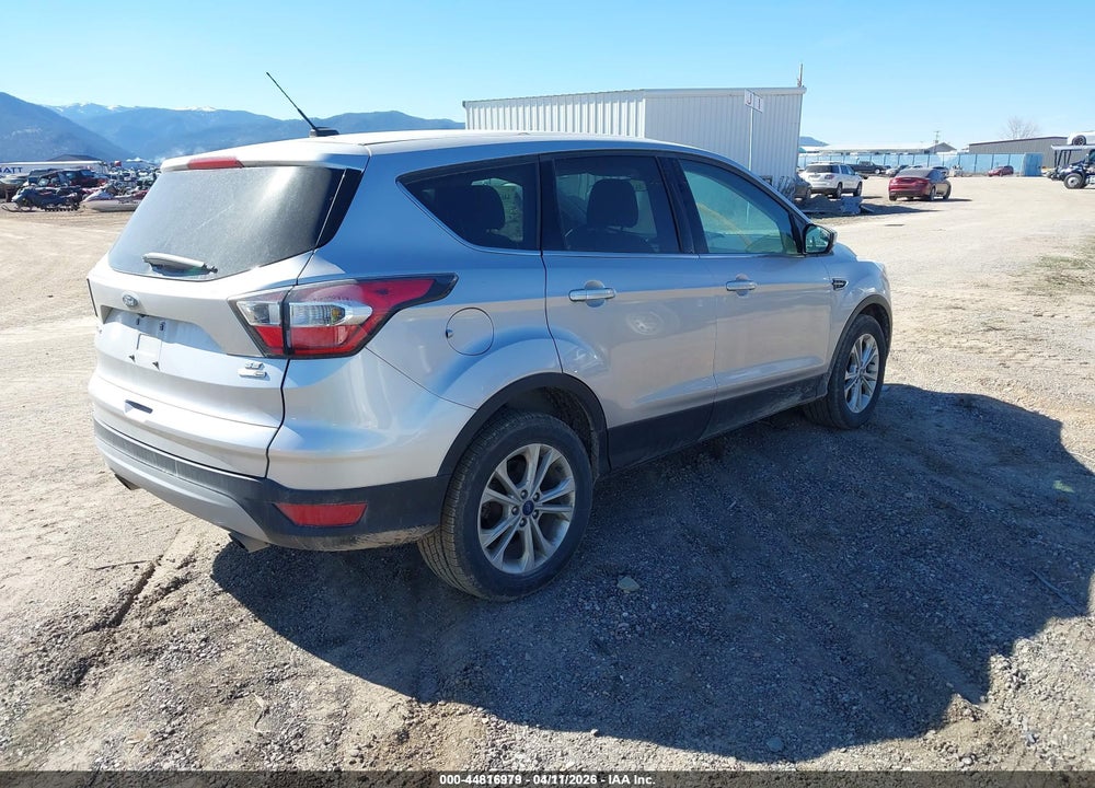 2017 FORD ESCAPE SE VIN: 1FMCU9GD4HUB08751
