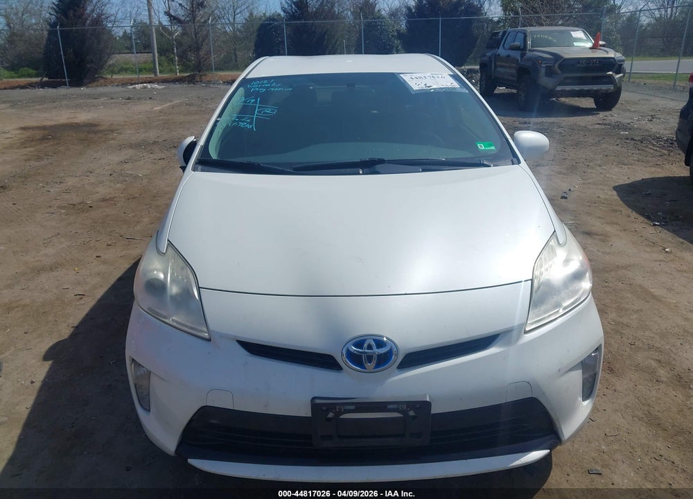 2013 TOYOTA PRIUS THREE SE VIN: JTDKN3DU3D1667265