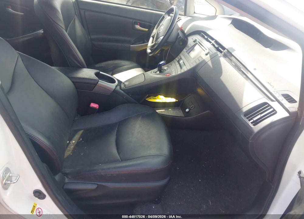 2013 TOYOTA PRIUS THREE SE VIN: JTDKN3DU3D1667265