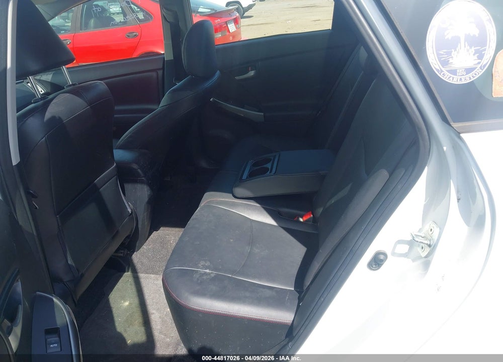 2013 TOYOTA PRIUS THREE SE VIN: JTDKN3DU3D1667265
