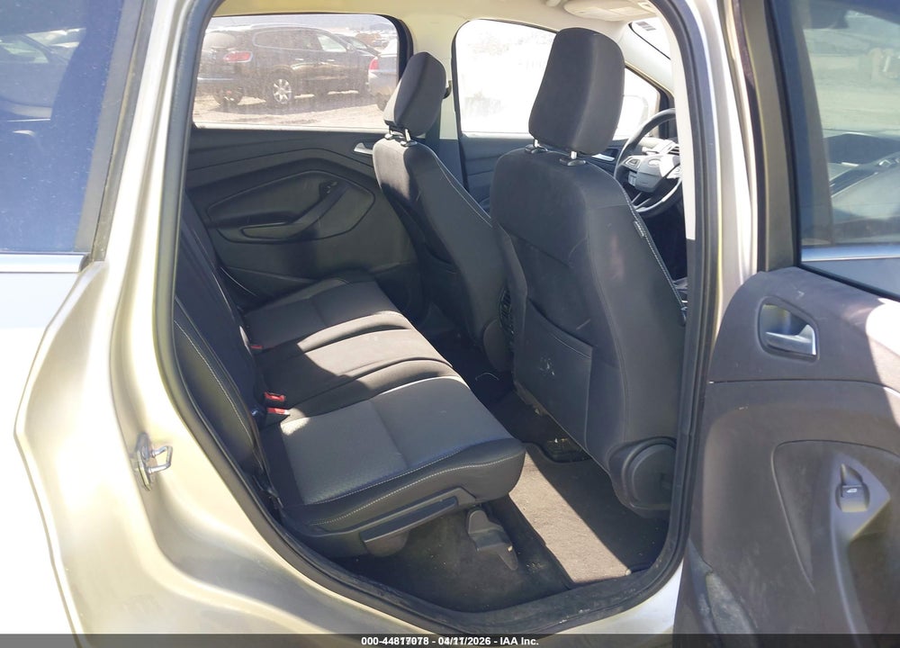 2018 FORD ESCAPE SE VIN: 1FMCU9GDXJUD08538