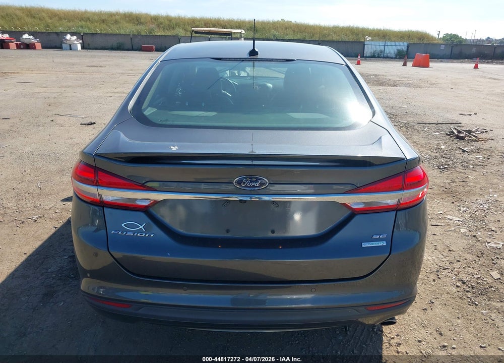 2018 FORD FUSION SE VIN: 3FA6P0HD9JR285723