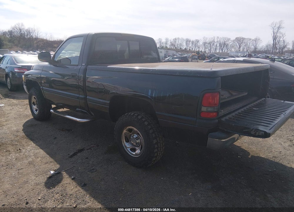 1999 DODGE RAM 1500 ST VIN: 1B7HF16Y7XS172903