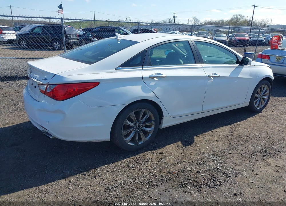 2011 HYUNDAI SONATA SE 2.0T VIN: 5NPEC4ABXBH161806