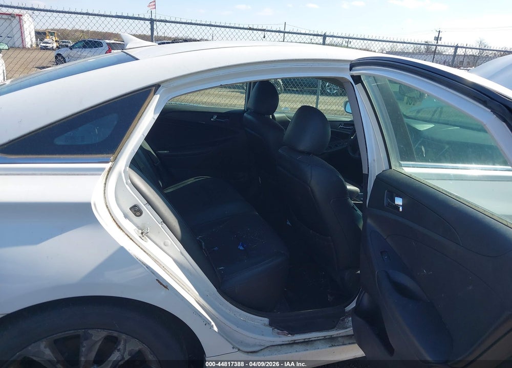 2011 HYUNDAI SONATA SE 2.0T VIN: 5NPEC4ABXBH161806
