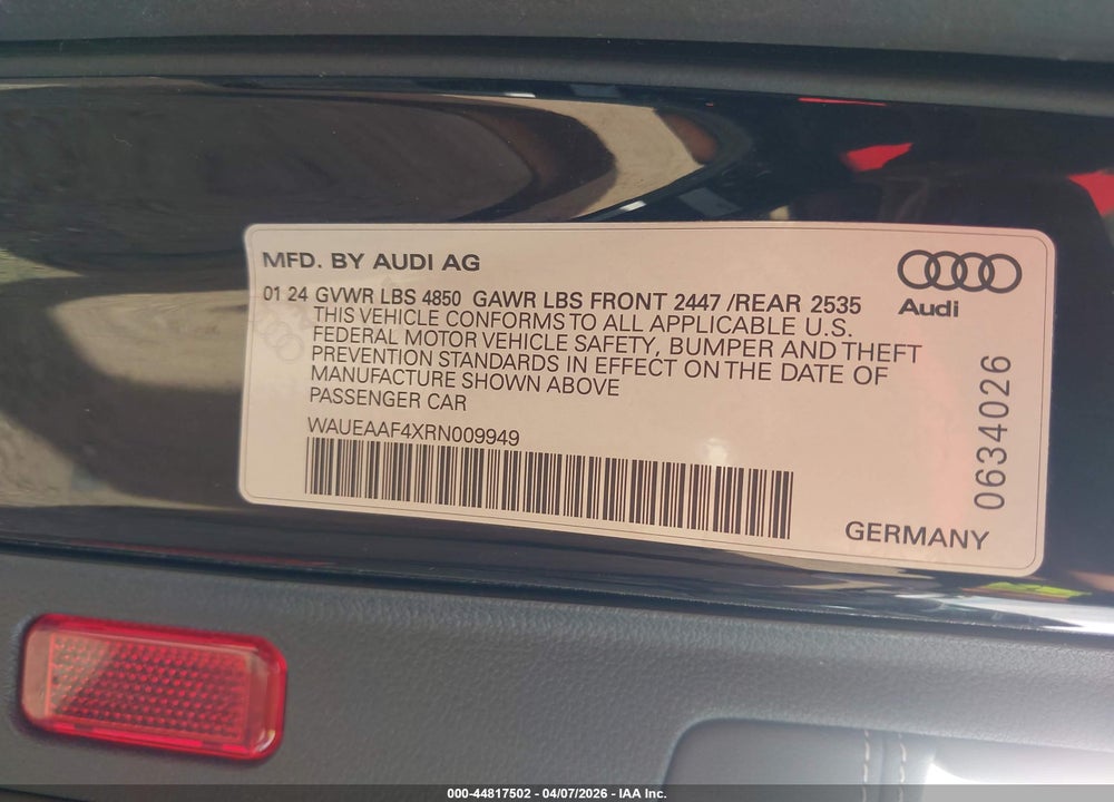 2024 AUDI A4 PREMIUM PLUS 45 TFSI S LINE QUATTRO S TRONIC VIN: WAUEAAF4XRN009949