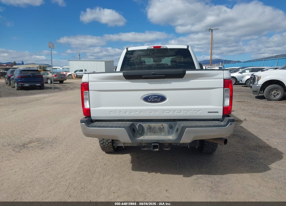 2019 FORD F-250 XL VIN: 1FT7W2B68KEE75461