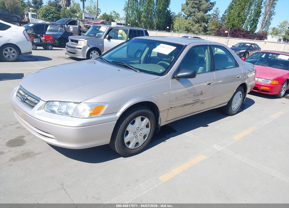 2001 TOYOTA CAMRY CE VIN: 4T1BG22K81U775652