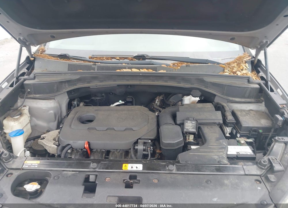 2017 HYUNDAI SANTA FE SPORT 2.4L VIN: 5XYZTDLB8HG438662