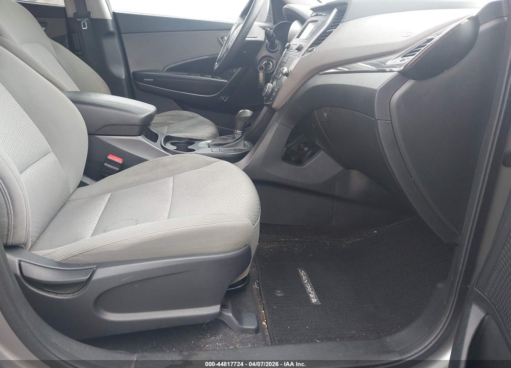 2017 HYUNDAI SANTA FE SPORT 2.4L VIN: 5XYZTDLB8HG438662